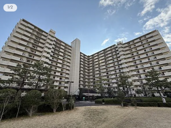 貝塚市清児、マンションの画像です