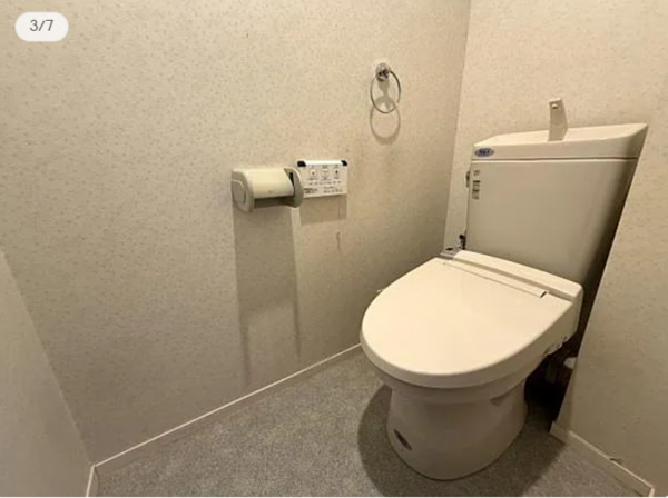 貝塚市清児、マンションの画像です