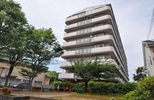 貝塚市堀、マンションの画像です