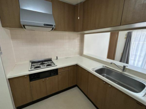 貝塚市二色、マンションの画像です