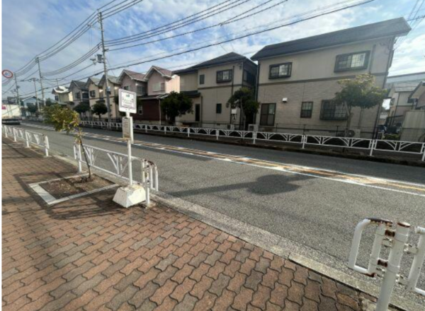 貝塚市二色、マンションの画像です