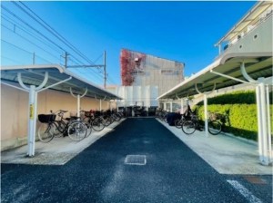 貝塚市加治、マンションの画像です