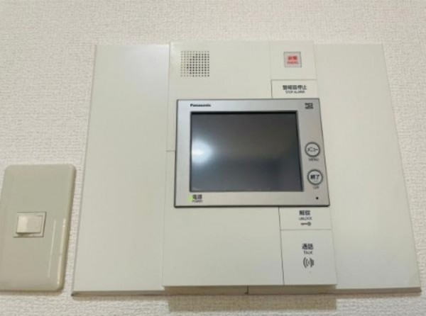 貝塚市加治、マンションの画像です