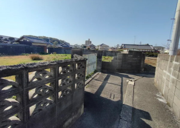 泉佐野市岡本、土地の画像です