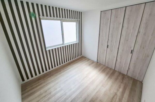 泉佐野市高松西、中古一戸建ての画像です