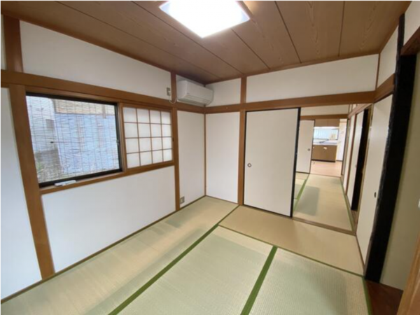 泉佐野市南中安松、中古一戸建ての画像です