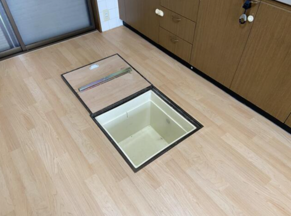 泉佐野市南中安松、中古一戸建ての画像です