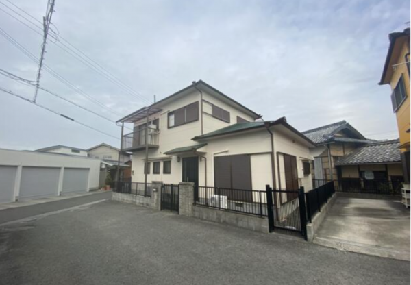 泉佐野市南中安松、中古一戸建ての画像です