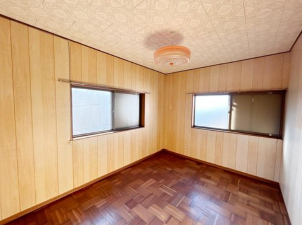 泉佐野市泉ケ丘、中古一戸建ての画像です