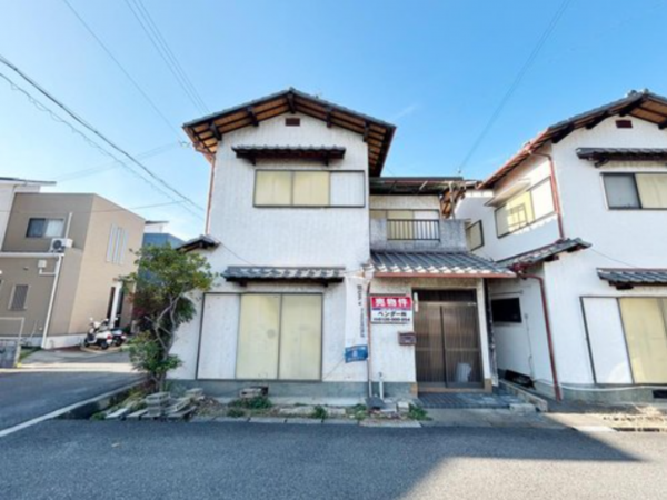 泉佐野市泉ケ丘、中古一戸建ての画像です