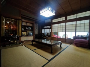 泉佐野市市場西、中古一戸建ての画像です
