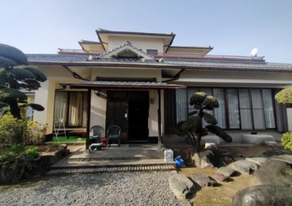 泉佐野市市場西、中古一戸建ての画像です
