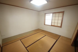 泉佐野市葵町、中古一戸建ての画像です