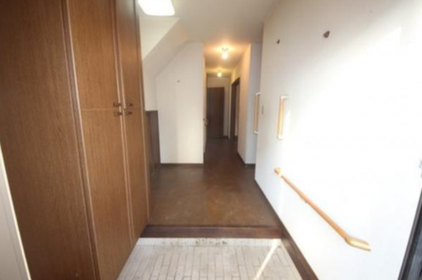 泉佐野市葵町、中古一戸建ての画像です