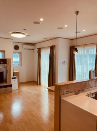 泉佐野市鶴原、中古一戸建ての画像です