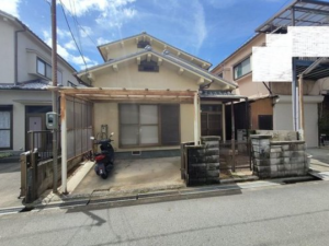 泉佐野市日根野、中古一戸建ての画像です