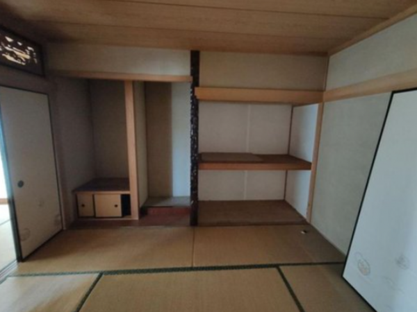 泉佐野市日根野、中古一戸建ての画像です