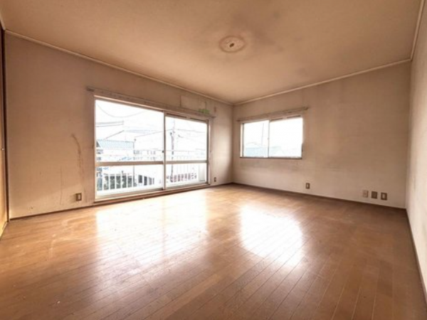 泉佐野市下瓦屋、中古一戸建ての画像です