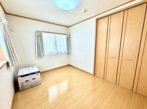 泉佐野市上町、中古一戸建ての画像です