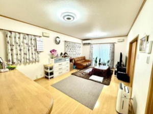 泉佐野市上町、中古一戸建ての画像です