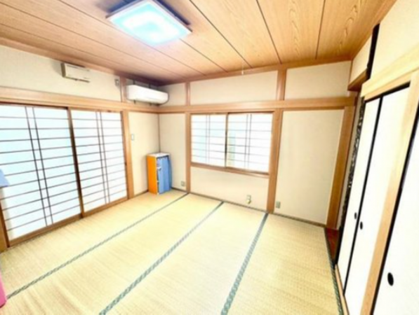 泉佐野市上町、中古一戸建ての画像です
