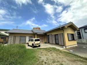 泉佐野市中庄、中古一戸建ての画像です