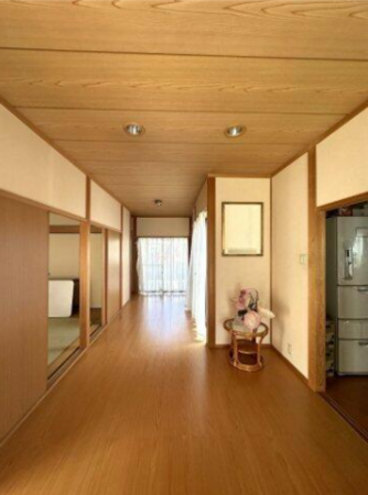 泉佐野市中庄、中古一戸建ての画像です