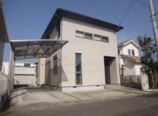 泉佐野市日根野、中古一戸建ての画像です
