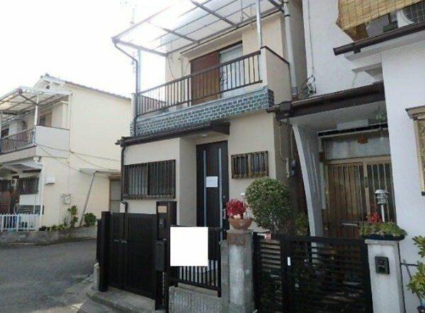 泉佐野市鶴原、中古一戸建ての画像です