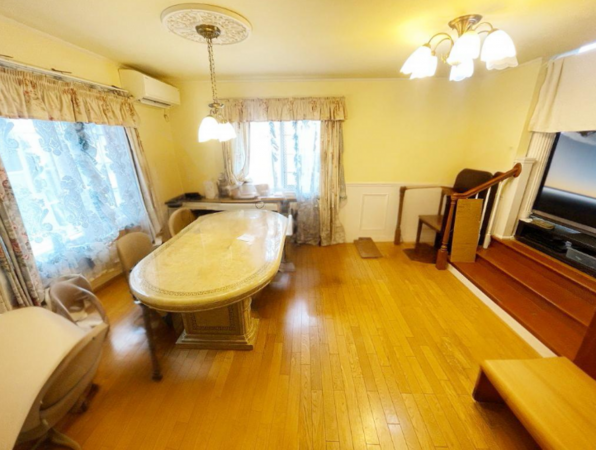 泉佐野市泉ケ丘、中古一戸建ての画像です