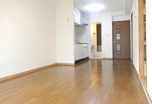 泉佐野市羽倉崎、マンションの画像です