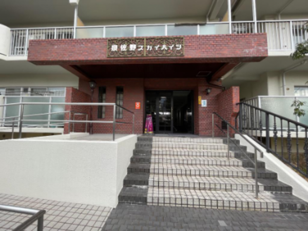 泉佐野市下瓦屋、マンションの画像です