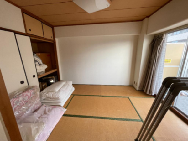 泉佐野市下瓦屋、マンションの画像です