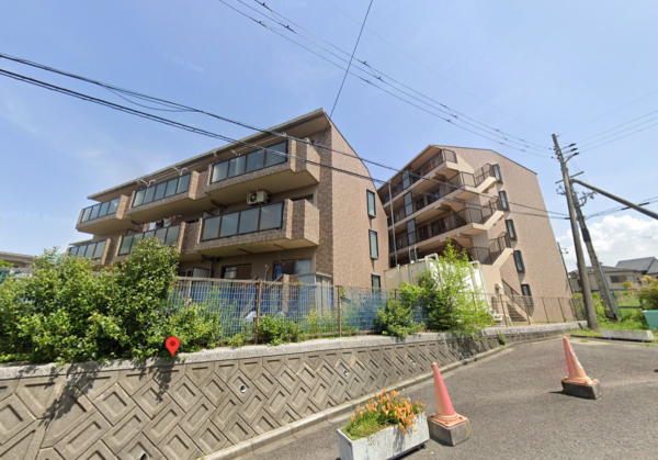 泉佐野市泉ケ丘、マンションの画像です