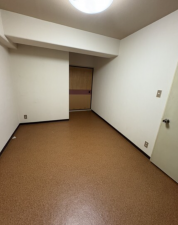 泉佐野市下瓦屋、マンションの画像です