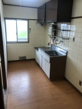 泉佐野市下瓦屋、マンションの画像です