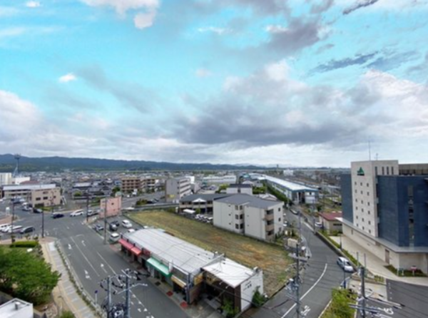 泉佐野市日根野、マンションの画像です