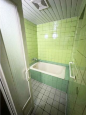 泉佐野市上之郷、収益物件/倉庫の画像です