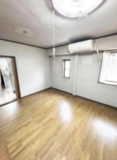 泉佐野市上之郷、収益物件/倉庫の画像です