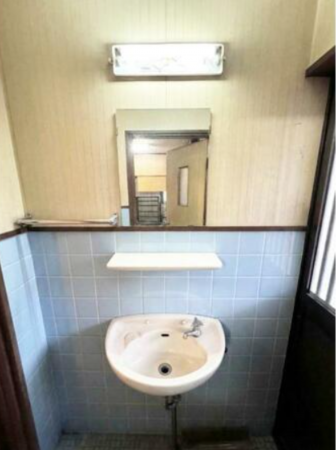 泉佐野市上之郷、収益物件/倉庫の画像です