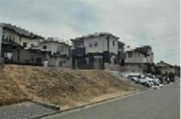 泉南郡熊取町つばさが丘西、土地の画像です