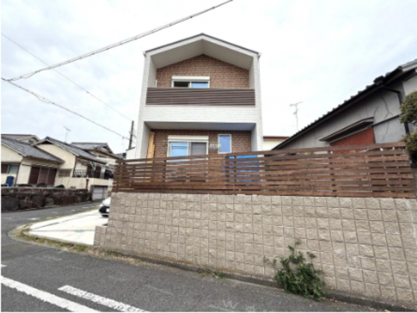 泉南郡熊取町青葉台、中古一戸建ての画像です