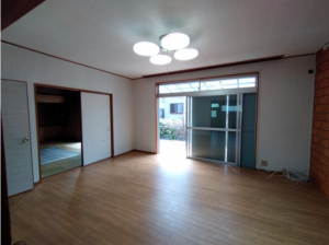 泉南郡熊取町山の手台、中古一戸建ての画像です