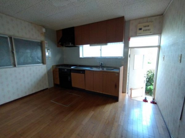 泉南郡熊取町山の手台、中古一戸建ての画像です