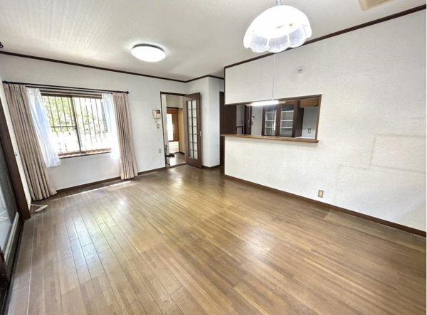 泉南郡熊取町小谷北、中古一戸建ての画像です