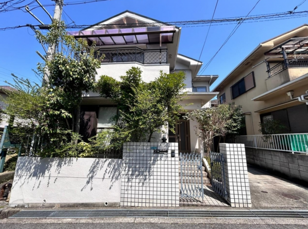 泉南郡熊取町小谷北、中古一戸建ての画像です