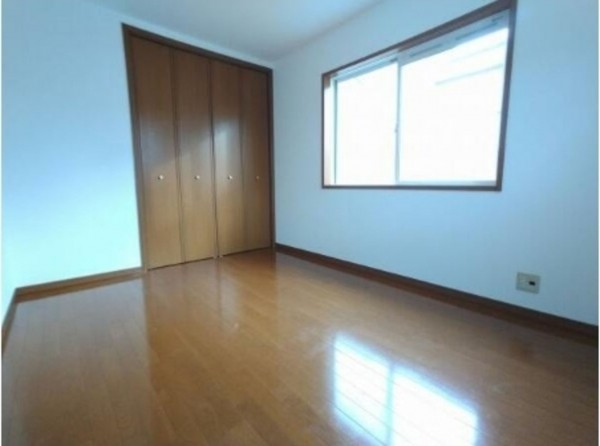 泉南郡熊取町朝代西、中古一戸建ての画像です