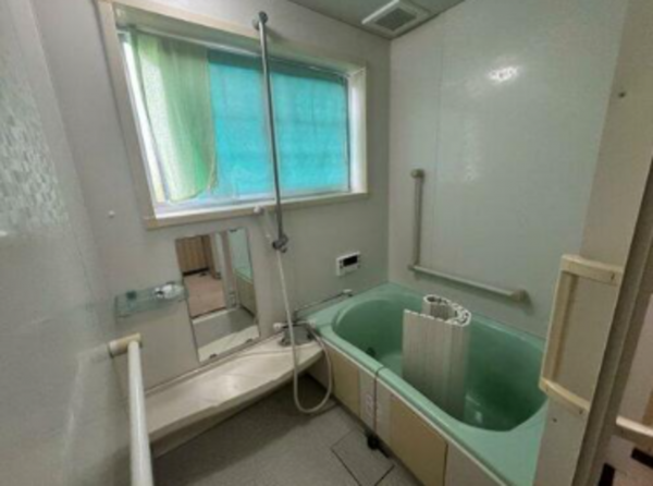 泉南郡熊取町山の手台、中古一戸建ての画像です