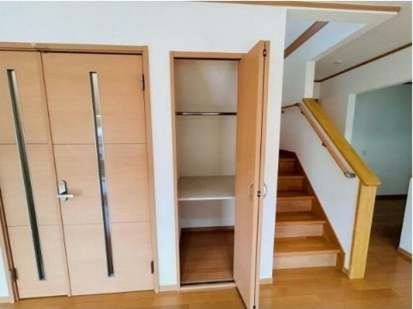泉南郡熊取町つばさが丘北、中古一戸建ての画像です