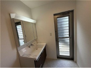 泉南郡熊取町つばさが丘北、中古一戸建ての画像です